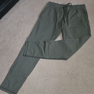 ZYIA Women's Sage Everywhere Joggers